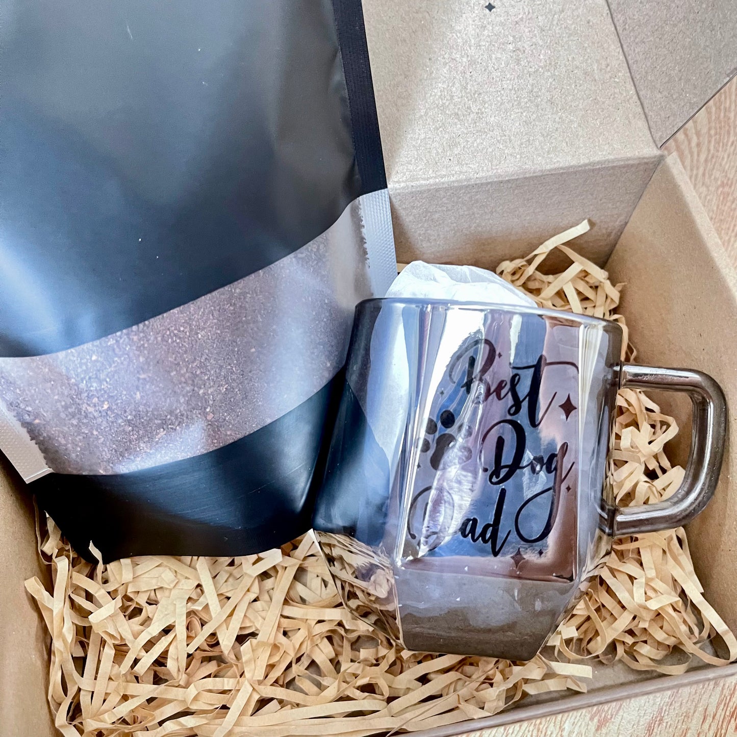 Personalized Father’s Day Coffee Gift Set – Custom Ceramic Mug + Premium Coffee Grounds | Gift for Coffee-Loving Dads