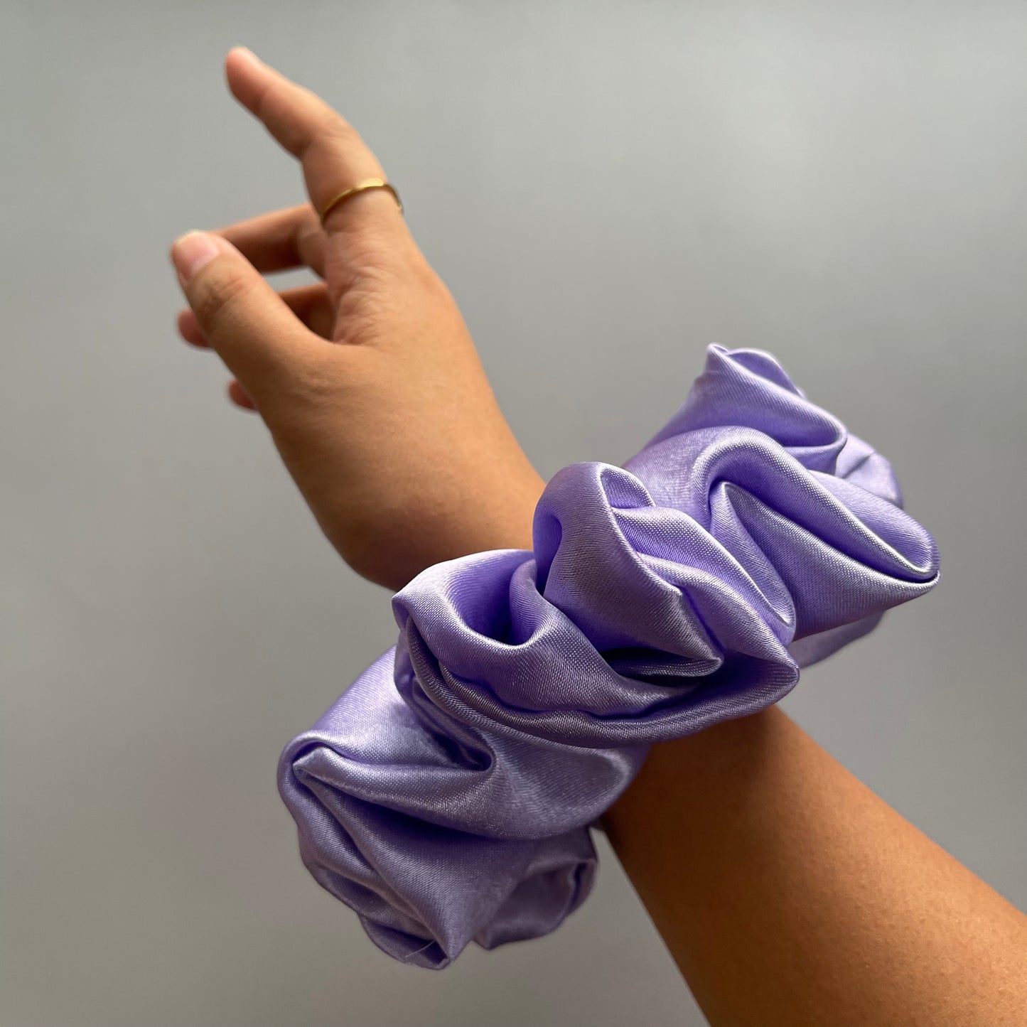 Hyacinth XL Scrunchie
