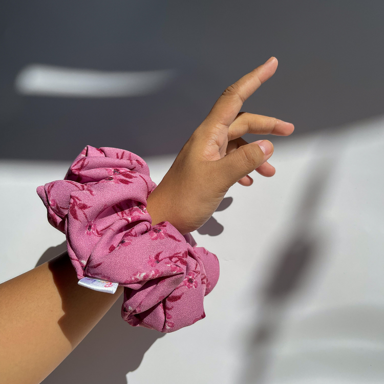 Moss Crepe Scrunchies