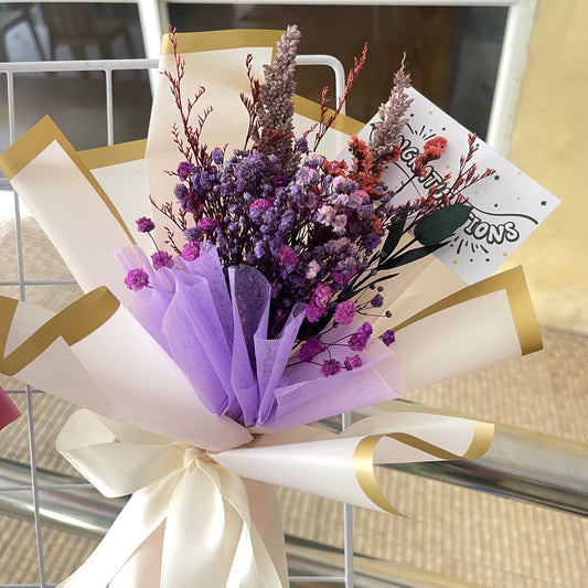 Everlasting Blooms – Dried Flower Bouquet