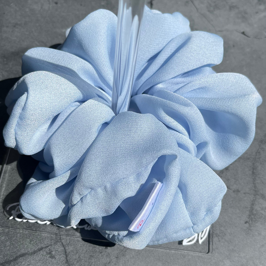 Maw XL Cloud Scrunchie