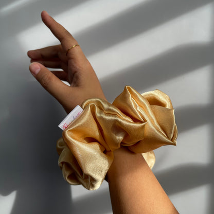 Phoebe XL Scrunchie